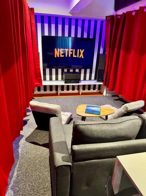 Experience Cinema Immersif Dans Appartement Renove Pres De Montmartre Párizs Kültér fotó